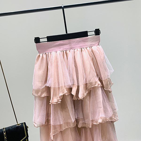 Fusta de dama moderna cu talie inalta si tul in roz