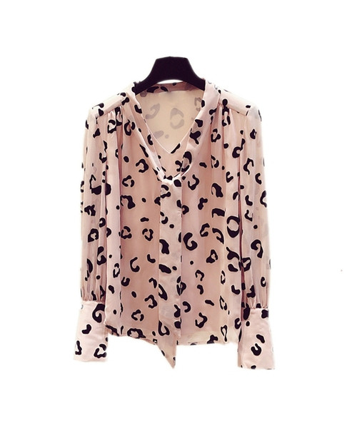 Cămașă modernă de damă cu imprimeu leopard și panglică la guler