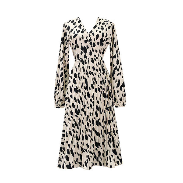 Női hajtogatott ruha spitz nyakkivágással