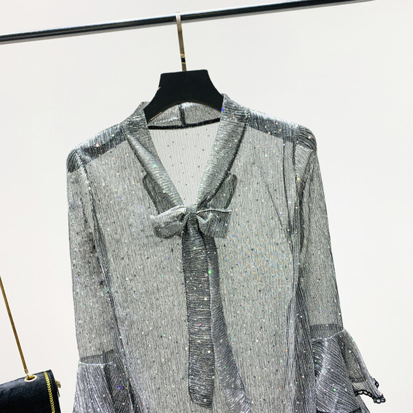 Új modell női ing szalaggal és lótusz ujjal