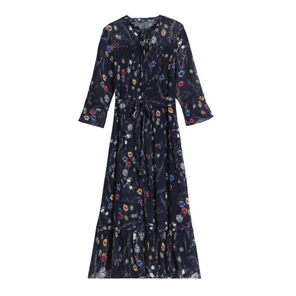 Rochie de dama actuala cu motive florale si maneci 3/4