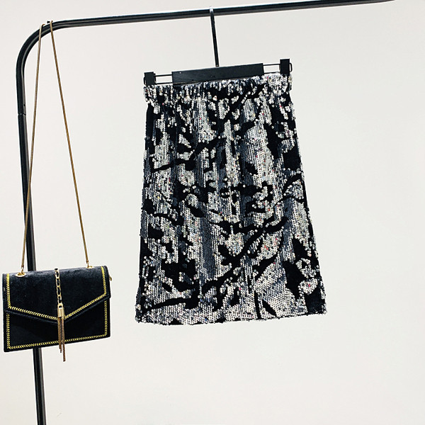 Új modell női szoknya magas derékkal, flitterekkel