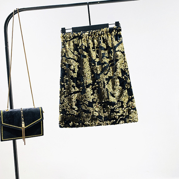 Új modell női szoknya magas derékkal, flitterekkel