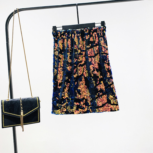 Új modell női szoknya magas derékkal, flitterekkel