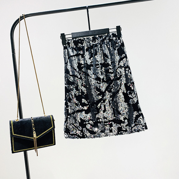 Új modell női szoknya magas derékkal, flitterekkel