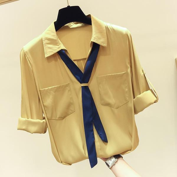 Modern női ing klasszikus gallérral és spitz nyakkivágással