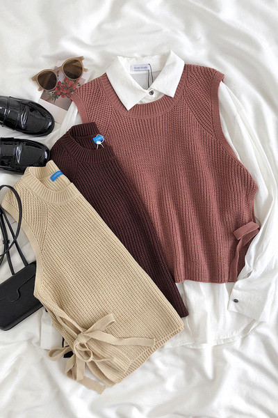 Alkalmi női kardigán nyakkendővel