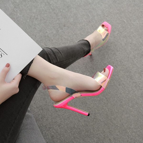 Átlátszó női magassarkú cipő ÚJ modell, csattal