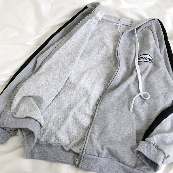 Női alkalmi pulóver cipzárral és hímzéssel