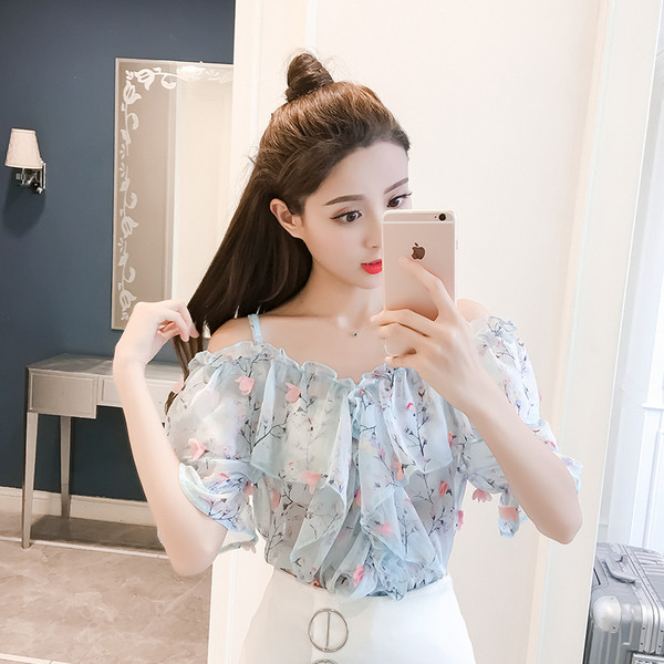 Új modell női blúz spitz nyakkivágással, virágmintával és csupasz váll