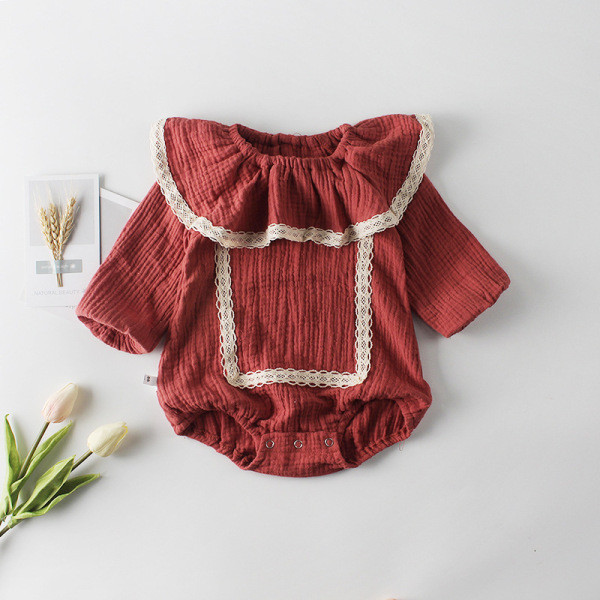 Baba body lányoknak hosszú ujjal és csipkével