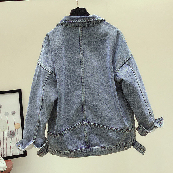 Modern női farmer dzseki és zsebek