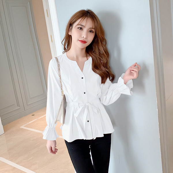 Női alkalmi ing gombokkal és szalaggal