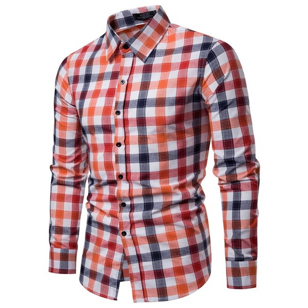 Modern, hétköznapi férfi kockás ing klasszikus gallérral és hosszú ujjal