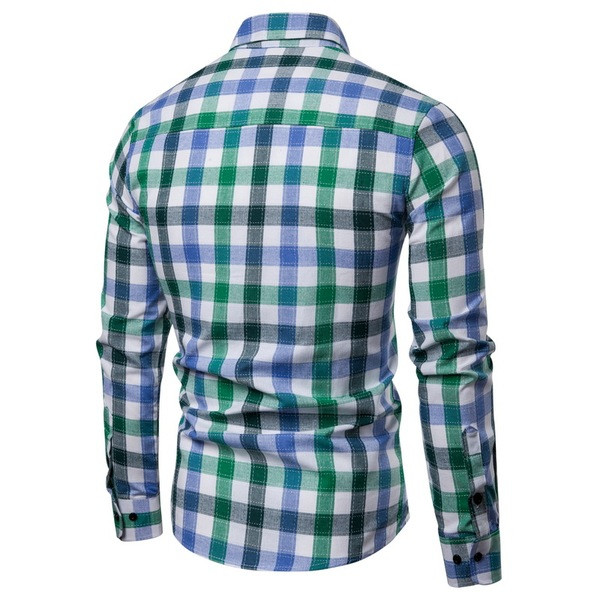 Modern, hétköznapi férfi kockás ing klasszikus gallérral és hosszú ujjal