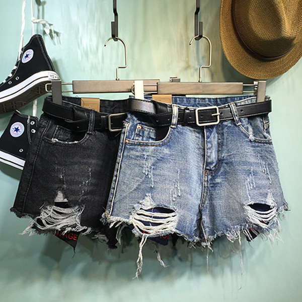 Pantaloni scurți casual de damă cu motive rupte