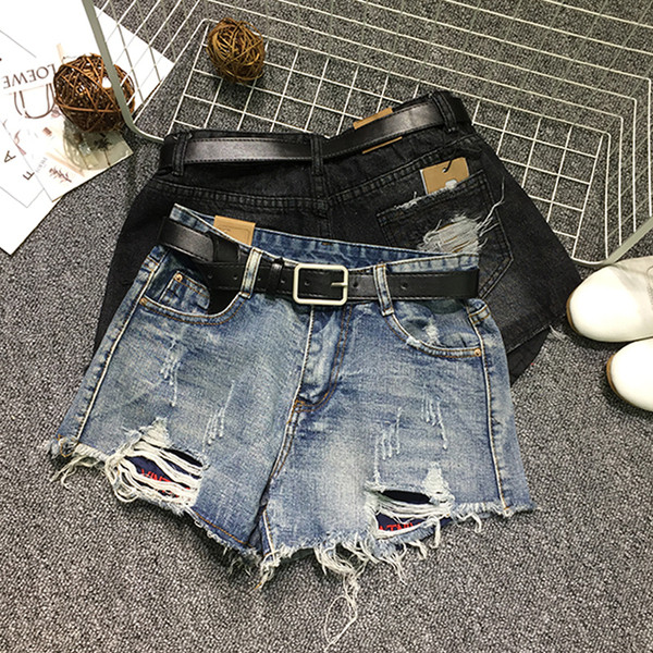 Pantaloni scurți casual de damă cu motive rupte