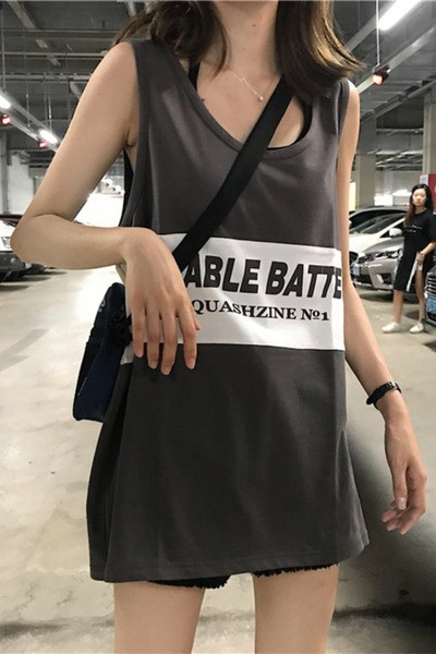 Sieviešu sporta-ikdienišķa plata tanktops ar uzrakstu