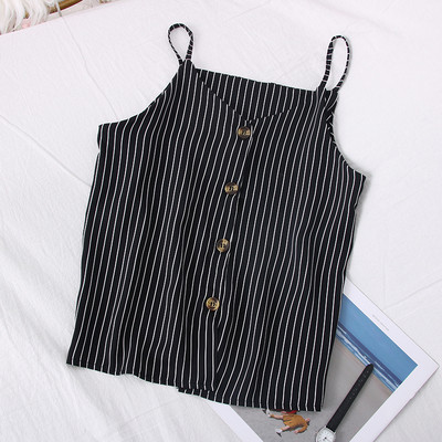 Maieu de damă în dungi, cu nasturi și decolteu spitz