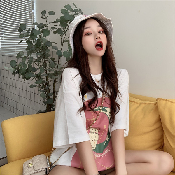 Mintás széles női póló