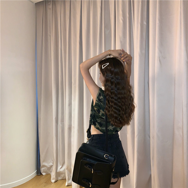 Kratka ležerna bluza s maskirnim uzorkom