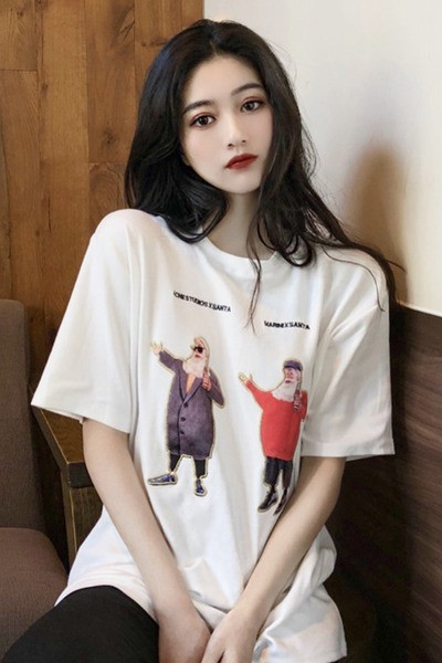 Női széles póló rövid ujjal és rátéttel