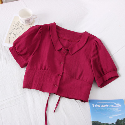 Modern rövid női ing rövid ujjal és gombokkal