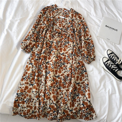 Tavaszi női ruha, hosszú ujjú, virágmintás, derékkötővel