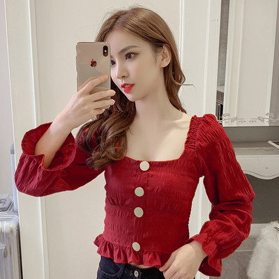 Női alkalmi ing gombokkal és szögletes nyakkivágással