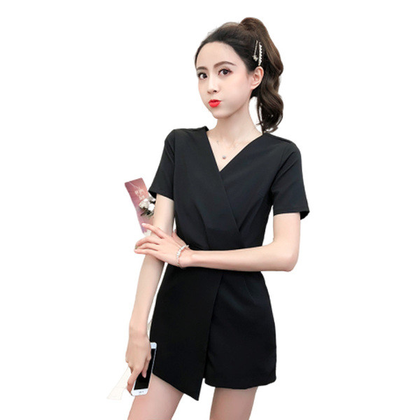 Alkalmi női jumpsuit rövid ujjal és spitz nyakkivágással