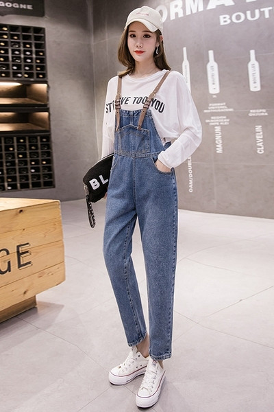 Salopeta casual de dama din denim cu bretele si buzunare