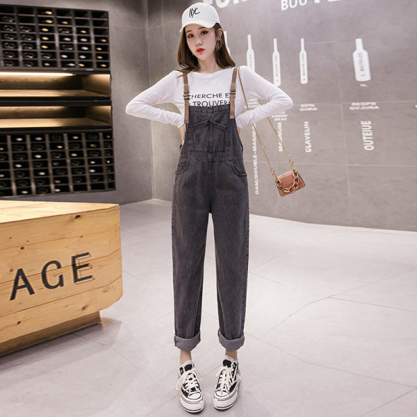 Salopeta casual de dama din denim cu bretele si buzunare