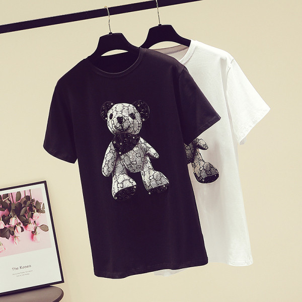 Bluză de damă modernă cu mâneci scurte și aplicație de ursuleț