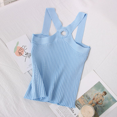 Ležerna ženska majica bez rukava s naramenicama Slim model