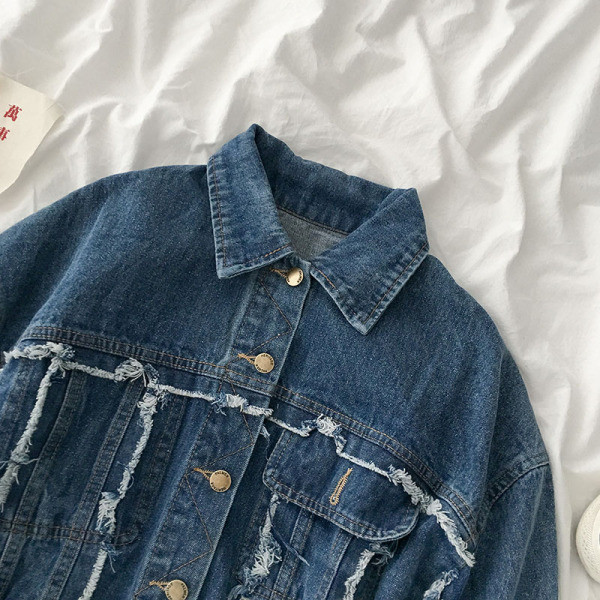 Geaca de dama din denim cu buzunare si nasturi