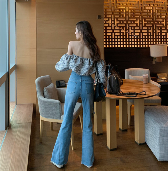 Könnyű Charleston női farmer derékkötővel