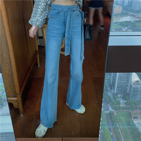 Könnyű Charleston női farmer derékkötővel