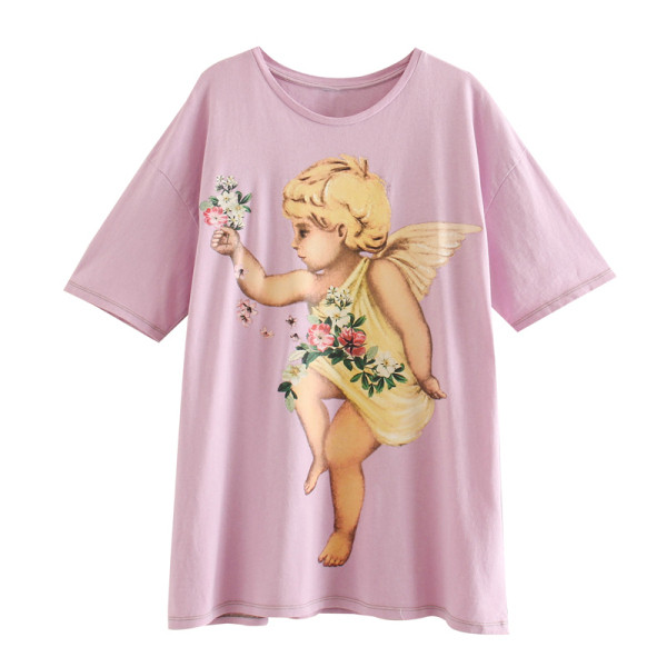 Modern rózsaszín póló nyomtatással