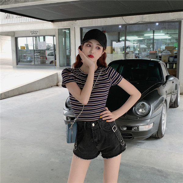 Alkalmi női rövid farmernadrág magas derékkal