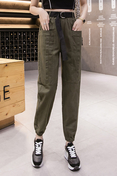 Alkalmi női hosszú nadrág övvel és zsebbel