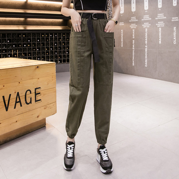 Alkalmi női hosszú nadrág övvel és zsebbel