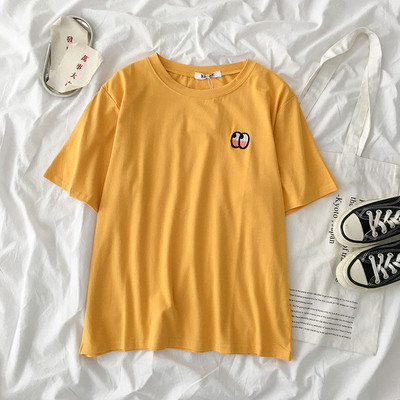 Дамска ежедневна тениска с бродерия и обло деколте