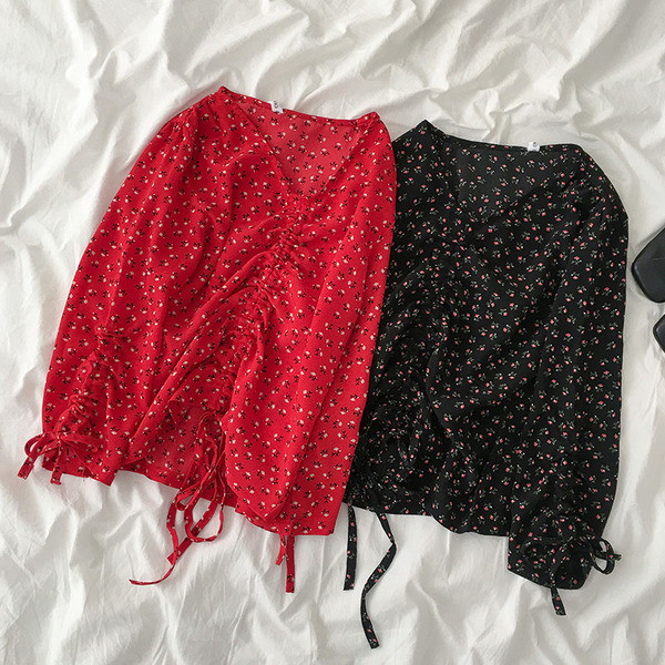 Modern női blúz nyakkendővel és spitz nyakkivágással