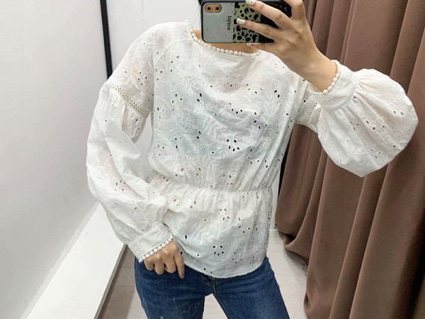 Bluza casual dama cu talie elastica si broderie