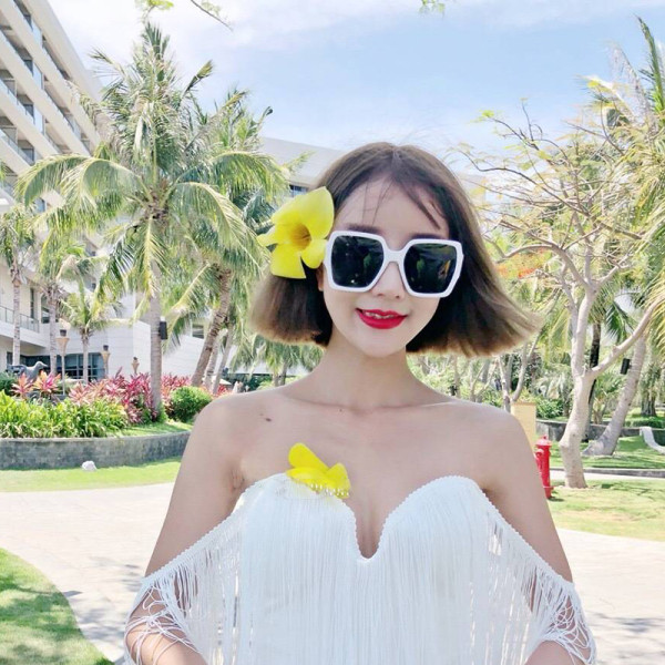 Stílusos női napszemüveg négyzet alakú