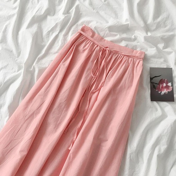 Ležerna ženska suknja s vezicama i visokim strukom