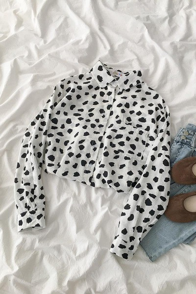 Cămașă de damă cu model leopard și guler clasic