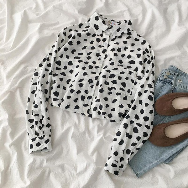 Cămașă de damă cu model leopard și guler clasic