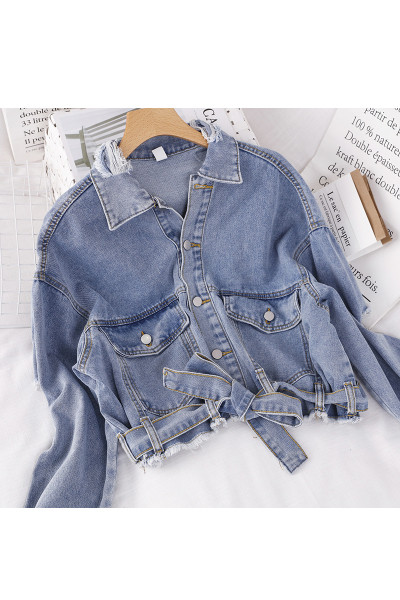 Jachetă de denim de primăvară cu guler rupt și motive pentru curele