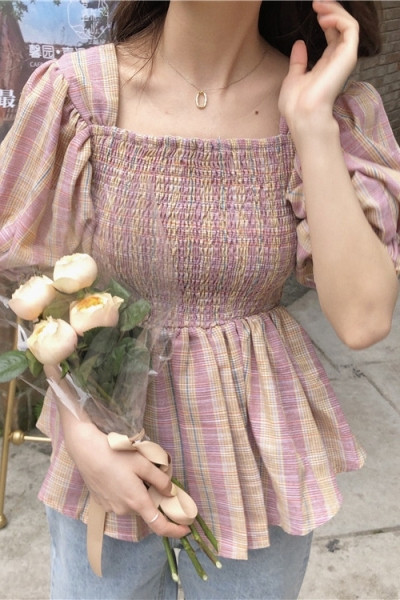 Retro női rózsaszín blúz, rövid ujjú, szögletes nyakkivágással